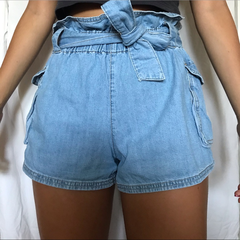 PAPERBAG WAIST URBAN OUTFITTERS SHORTS